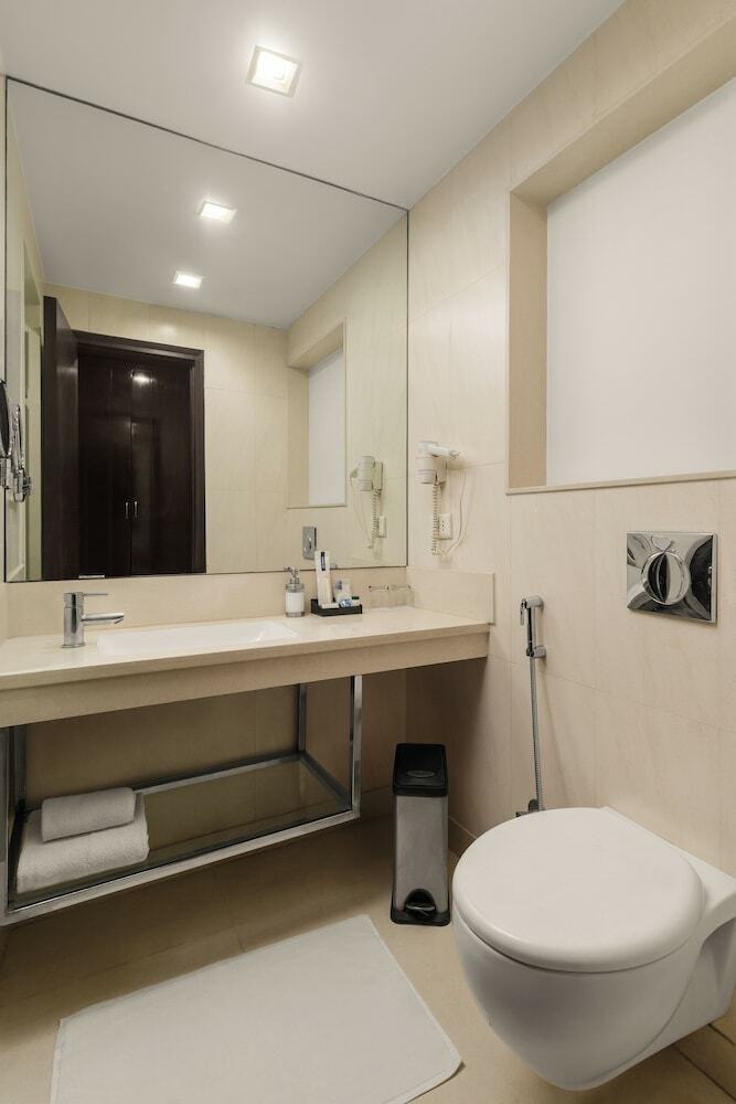 Citrus Hotels Gurgaon Central
