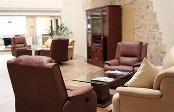 Aparthotel Savoy Suites Manesar