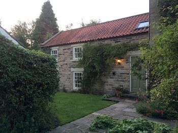 Hotel April Cottage