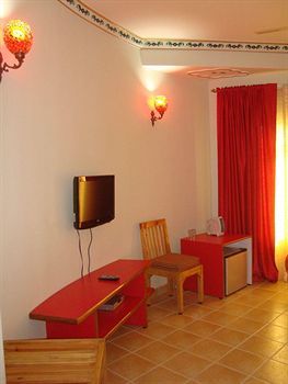 Hotel Ray Of Maya Retreat And Resorts