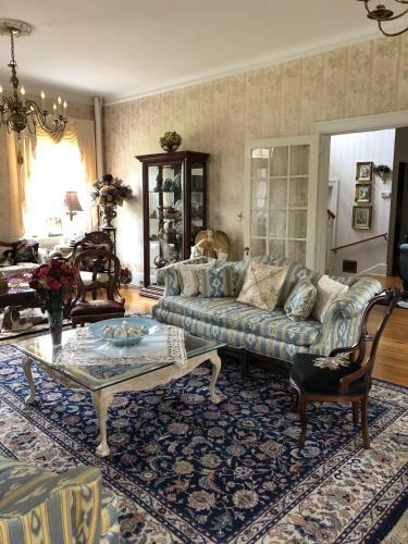 Angie's B&B