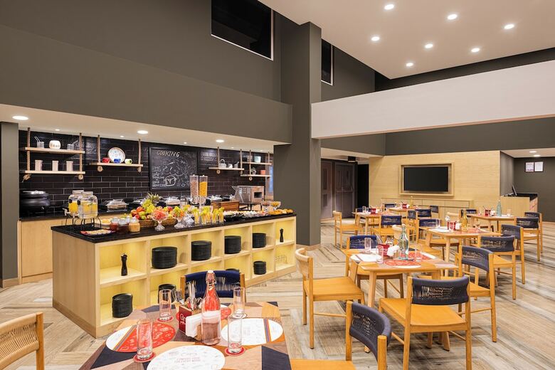 Hotel Ginger Ahmedabad