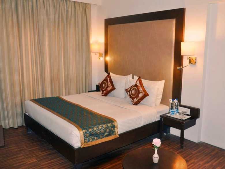 Hotel Genx Bhavnagar 1589