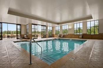 Hotel Embassy Suites Chattanooga / Hamilton Place