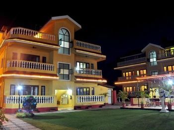 Hotel Marina Bay Beach Resort