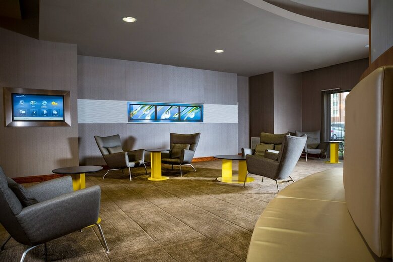 Hotel Springhill Suites By Marriott Hampton Coliseum
