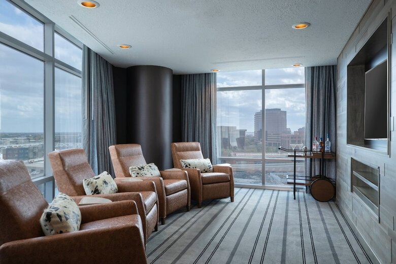 Renaissance Dallas Richardson Hotel
