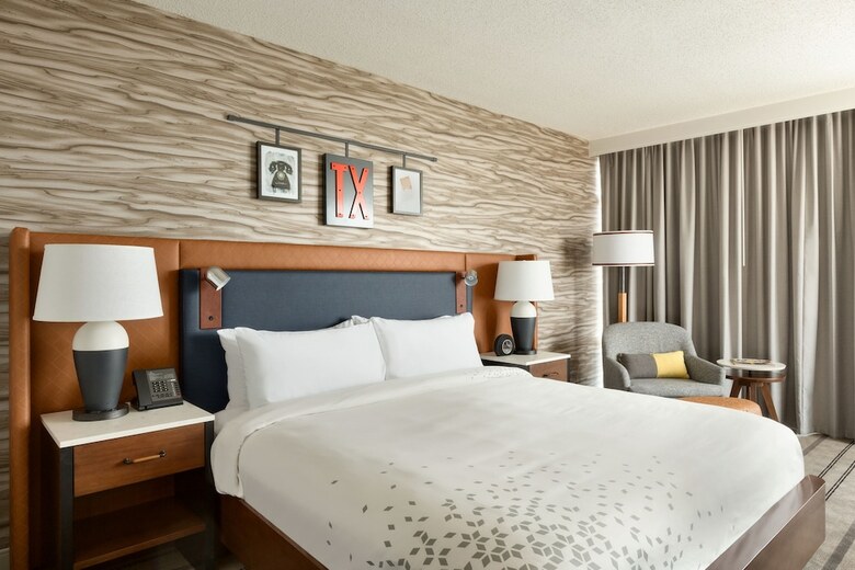 Renaissance Dallas Richardson Hotel