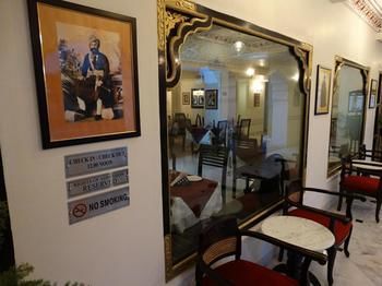 Hotel Umaid Residency