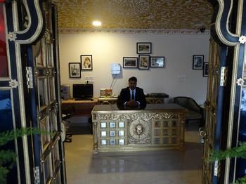 Hotel Umaid Residency