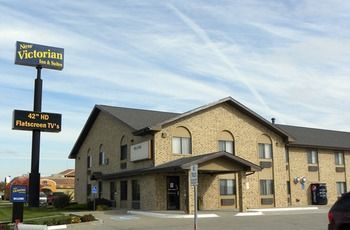 Hotel New Victorian Inn And Suites