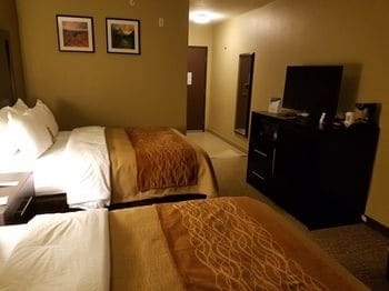 Hotel Comfort Inn & Suites