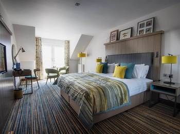 The Waterside Hotel