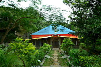 Saraya Art Cafe Bed And Breakfast