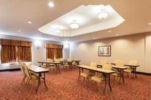 Hotel Comfort Suites Sulphur