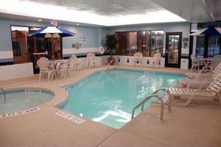 Hotel Comfort Suites