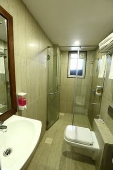 Siesta Andheri Hotel