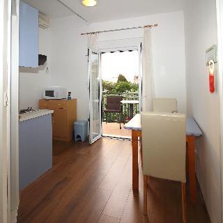 Bacan Serviced Apartments