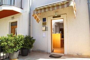 Bacan Serviced Apartments