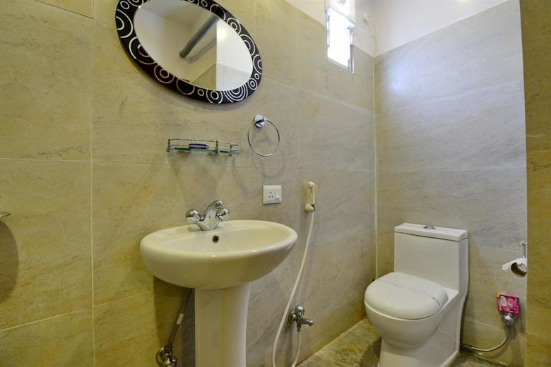 Hotel Rushabh Home