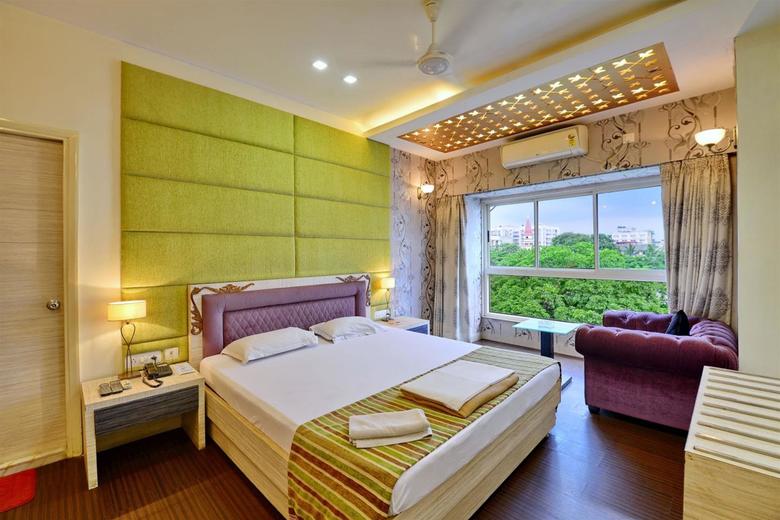 Hotel Rushabh Home