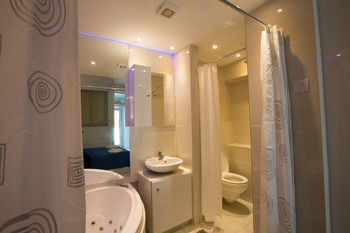 Nissi 49 Apartments