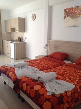 Aparthotel Efi Hotel Apartments