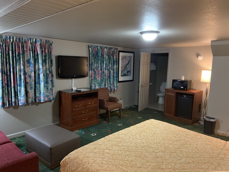 Campbell's Motel