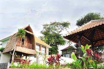 Hotel Villa Tangtu Beach Inn