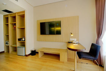 Hotel Dafam Teraskita Jakarta