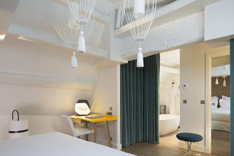 Hotel H�tel Dupond-smith