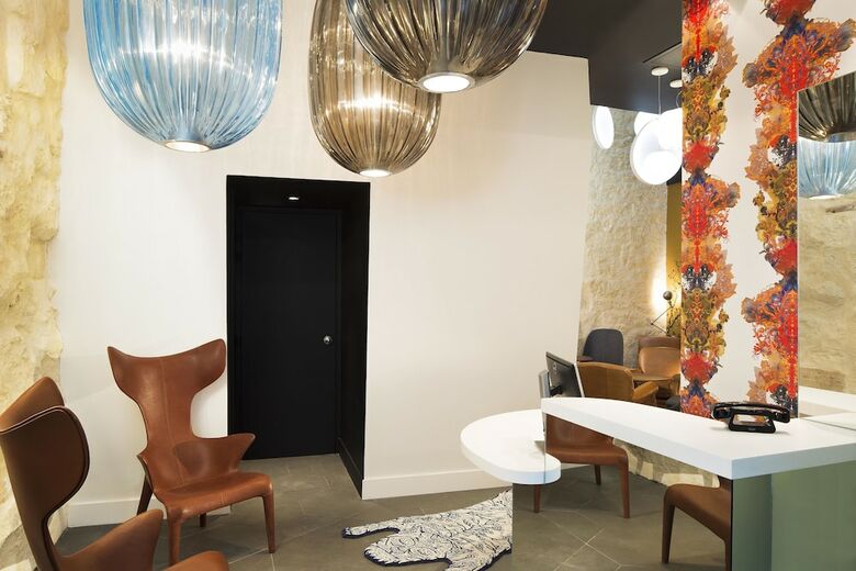 Hotel H�tel Dupond-smith