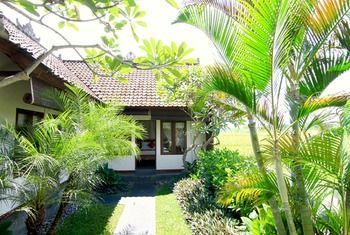 Hotel Kubu Kedungu Villas