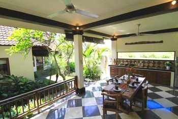 Hotel Kubu Kedungu Villas