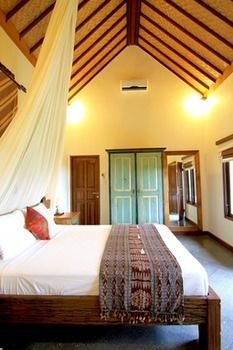 Hotel Kubu Kedungu Villas