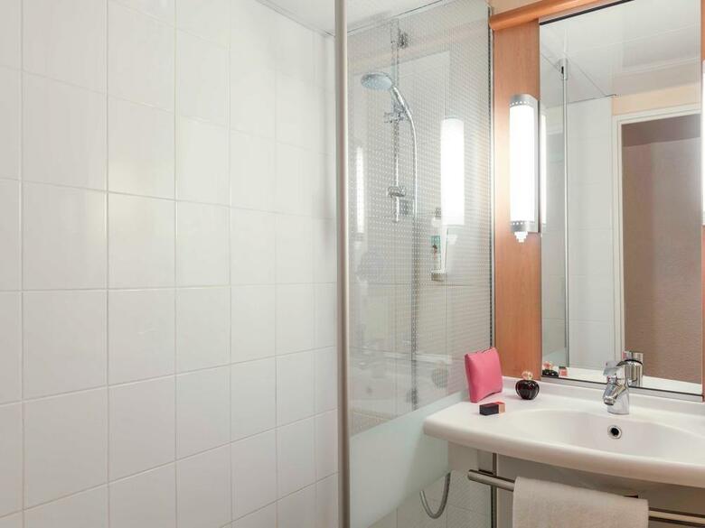 Hotel Ibis Paris La D�fense Centre