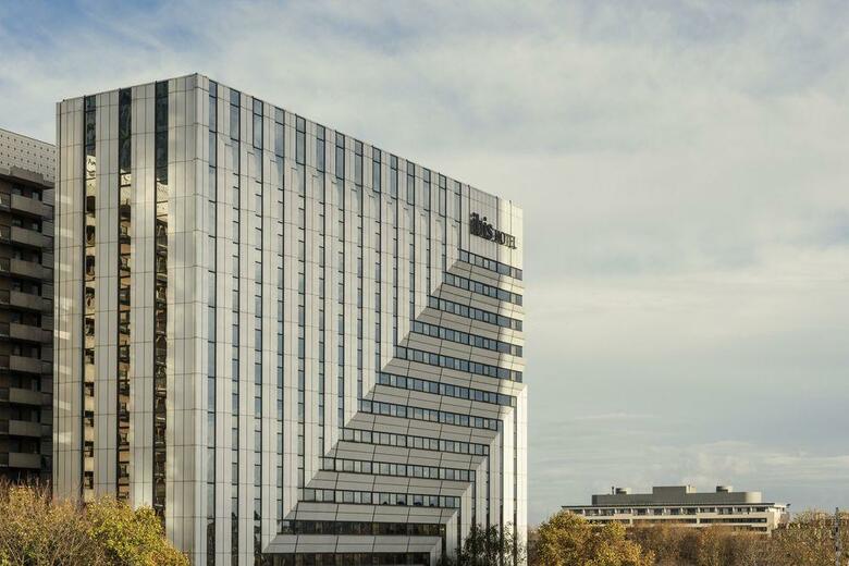 Hotel Ibis Paris La D�fense Centre