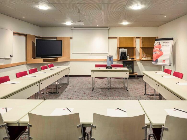 Hotel Ibis Paris La D�fense Centre