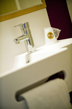 Hotel B&B H�tel Tours Centre St-avertin