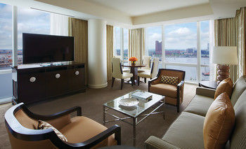 Four Seasons Hotel Baltimore