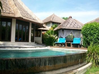 Blue Point Bay Villas And Spa