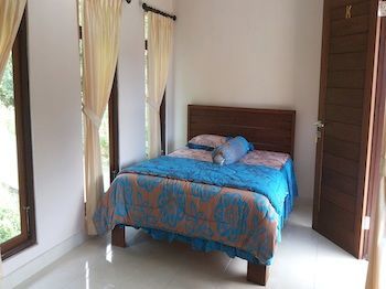 Hotel Star East Bungalows