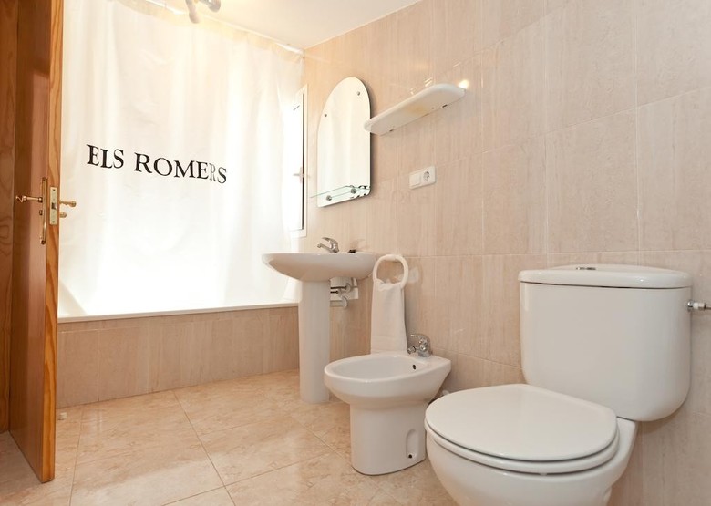 Hotel Apartamentos Els Romers