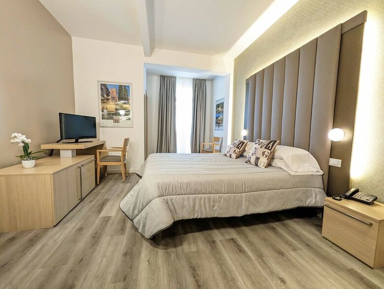 Hotel Mioni Royal San
