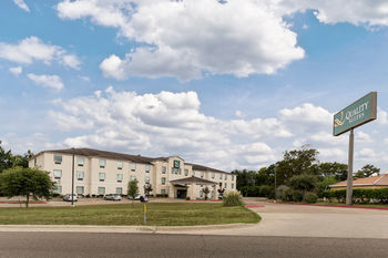 Hotel Quality Suites