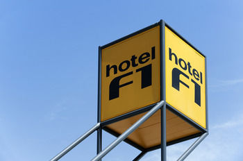 Hotelf1 Clermont Ferrand Issoire Coudes