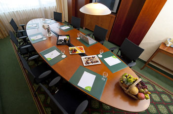 Hotel Courtyard By Marriott D�sseldorf Hafen