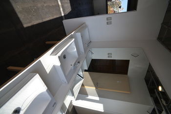 Artnshelter - Hostel