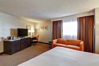 Doubletree By Hilton Hotel Pleasanton At The Club