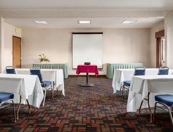 Hotel Ramada Kent Seattle Area